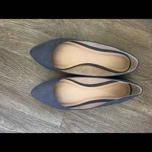 Gray flats